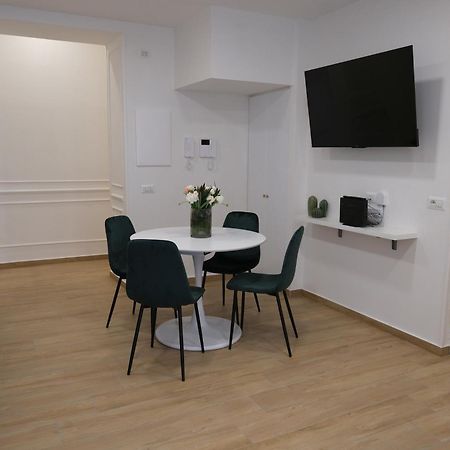 ナポリToledo 292 Luxury Houseアパートメント エクステリア 写真