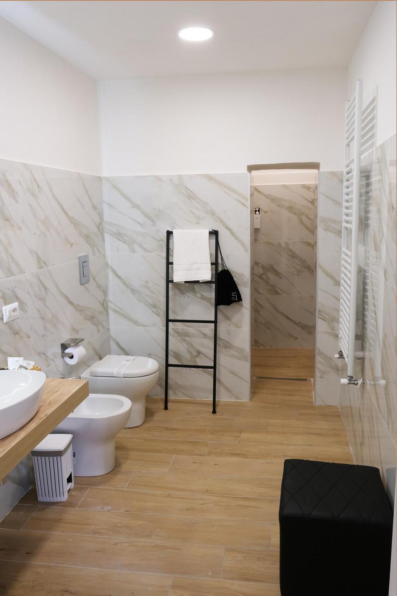 ナポリToledo 292 Luxury Houseアパートメント エクステリア 写真