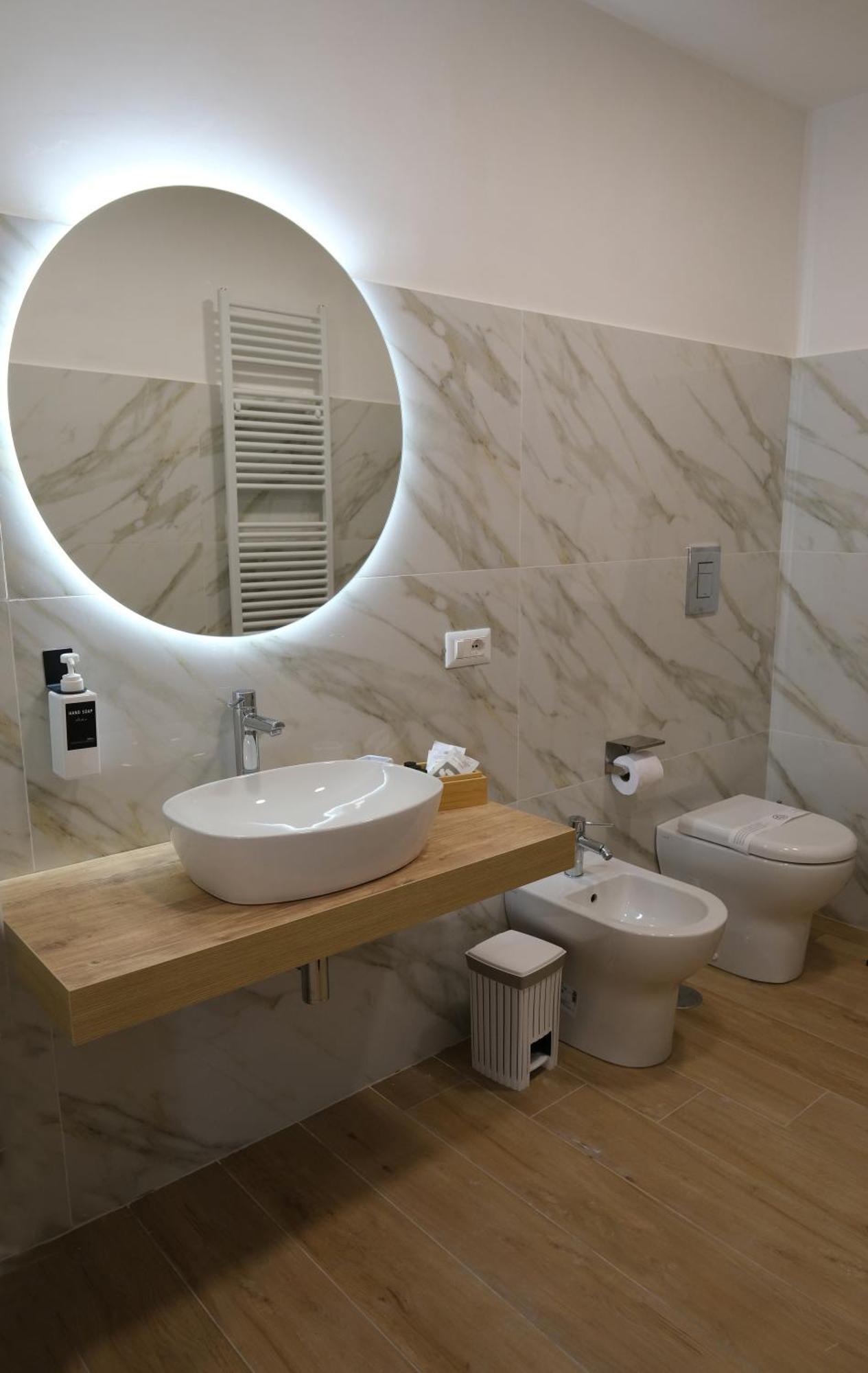 ナポリToledo 292 Luxury Houseアパートメント エクステリア 写真