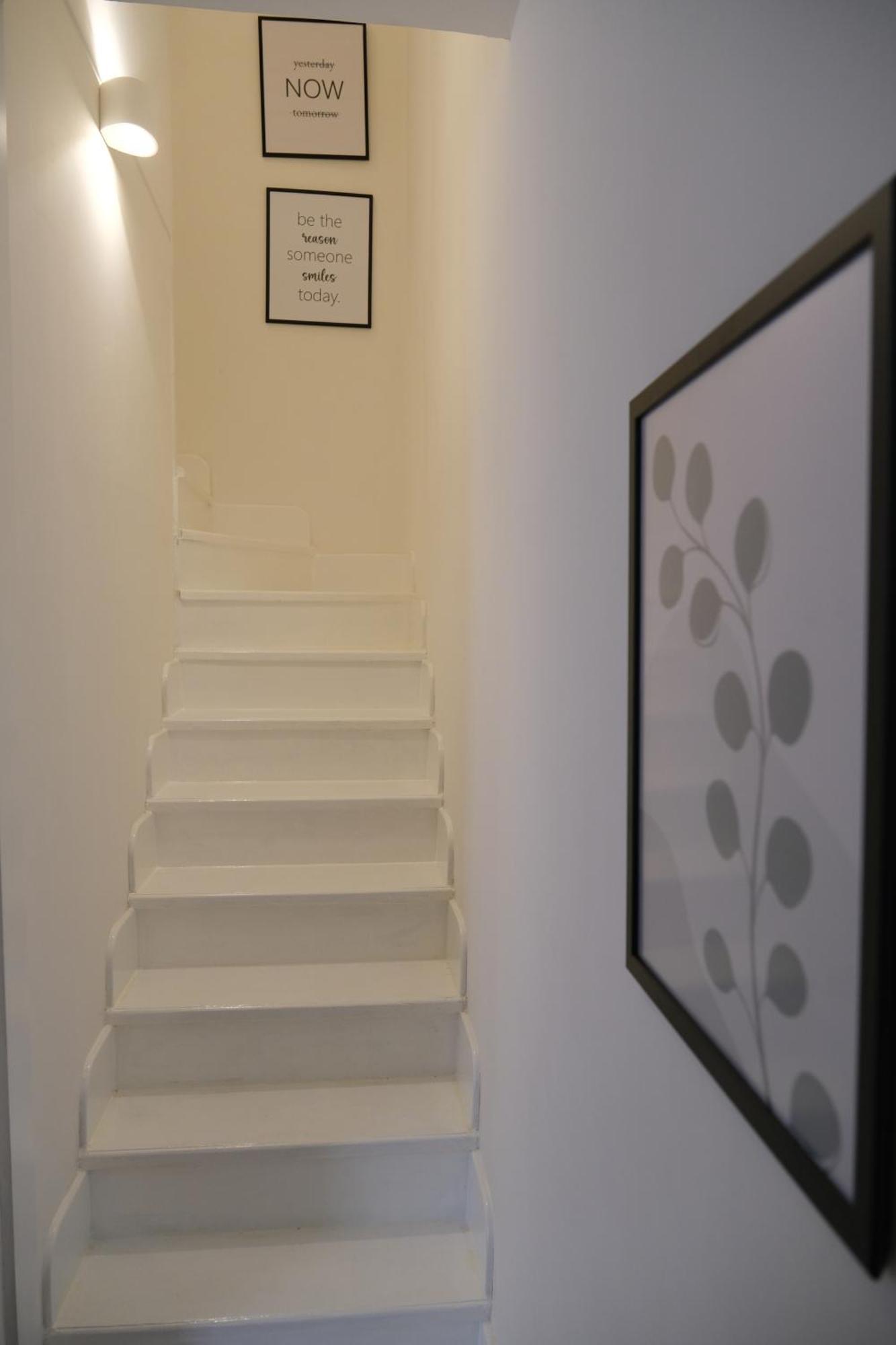 ナポリToledo 292 Luxury Houseアパートメント エクステリア 写真