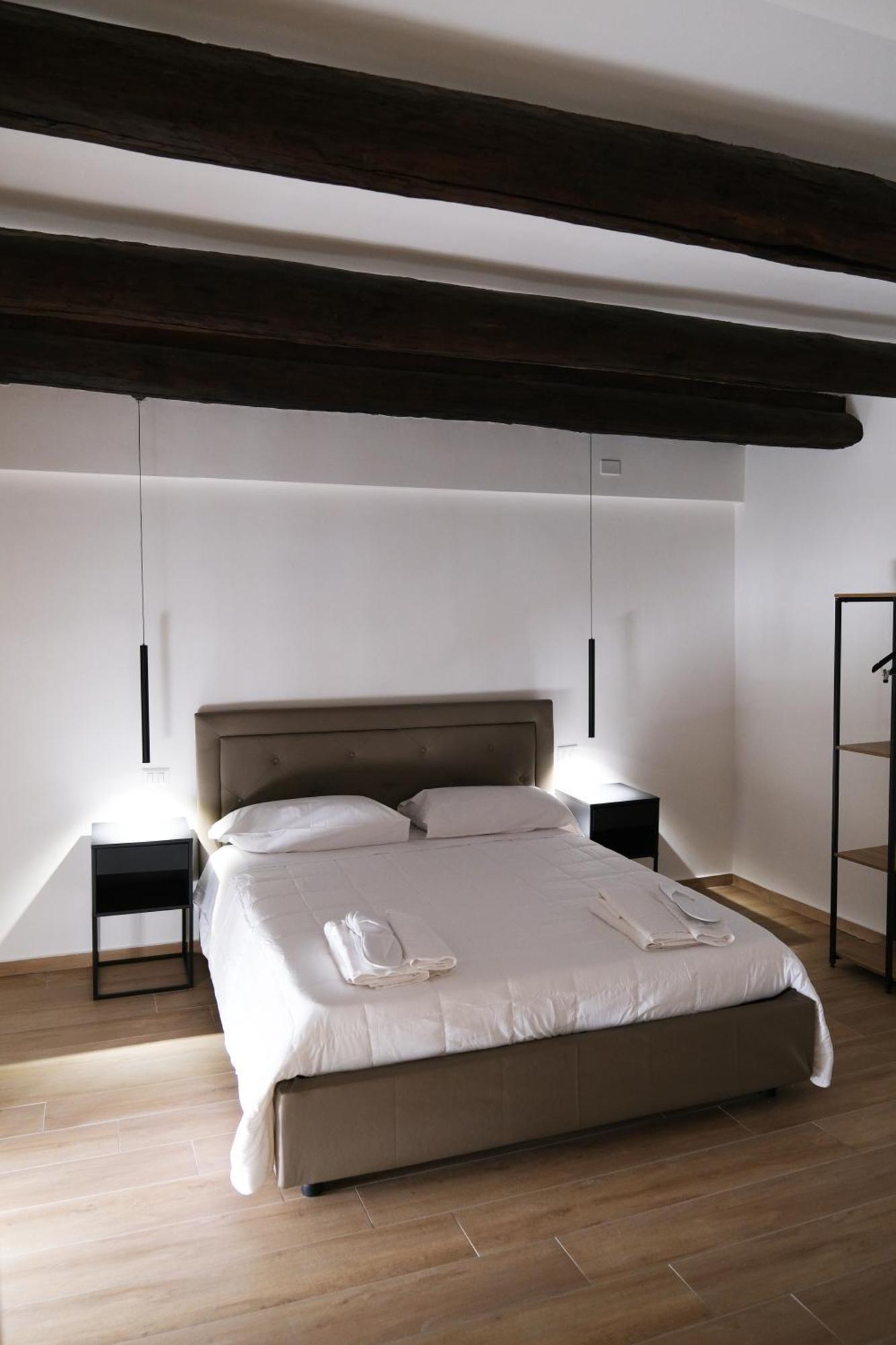 ナポリToledo 292 Luxury Houseアパートメント エクステリア 写真